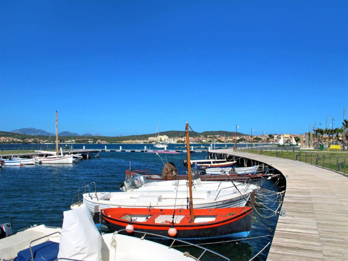 Apartment Giuly By Interhome Golfo Aranci Eksteriør billede